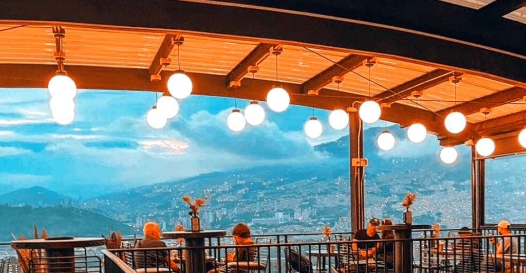 5. Magno Terraza Bar