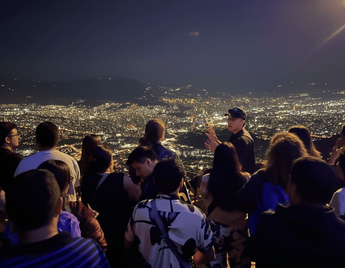 Picacho: Medellín Imponente